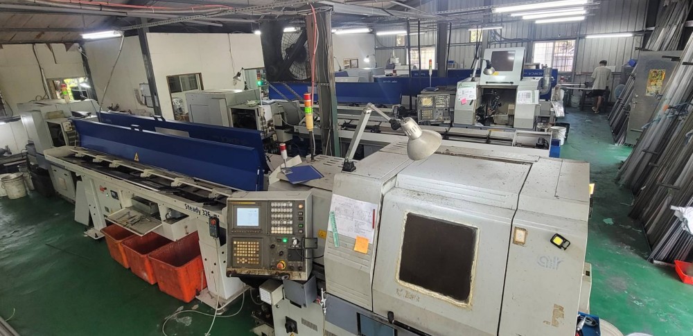 凸輪式自動車床